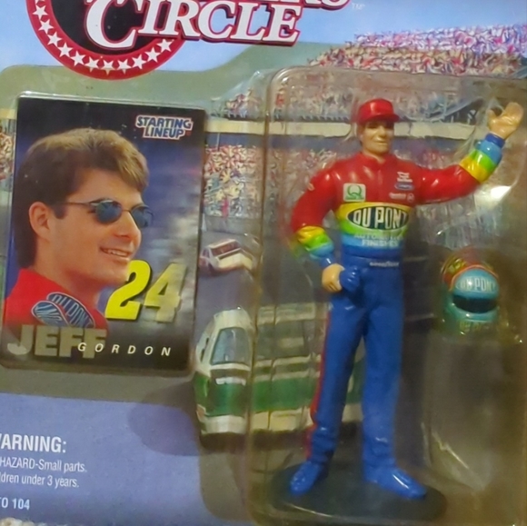 STARTING LINEUP 1997 NASCAR JEFF GORDON FIGURE DUPONT - Picture 2 of 6